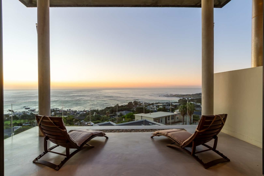 3 Bedroom Property for Sale in Camps Bay Western Cape